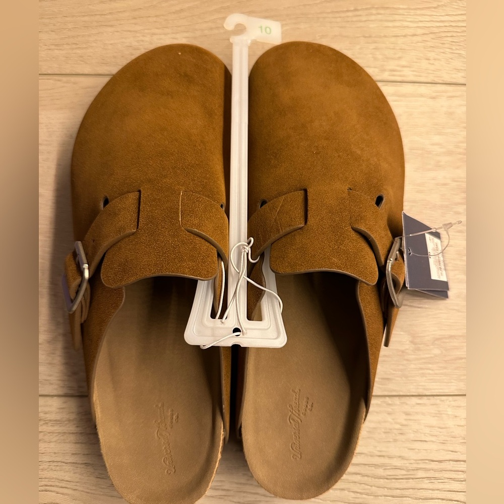 Betsy Clog Mule Flats Universal Thread Size 10